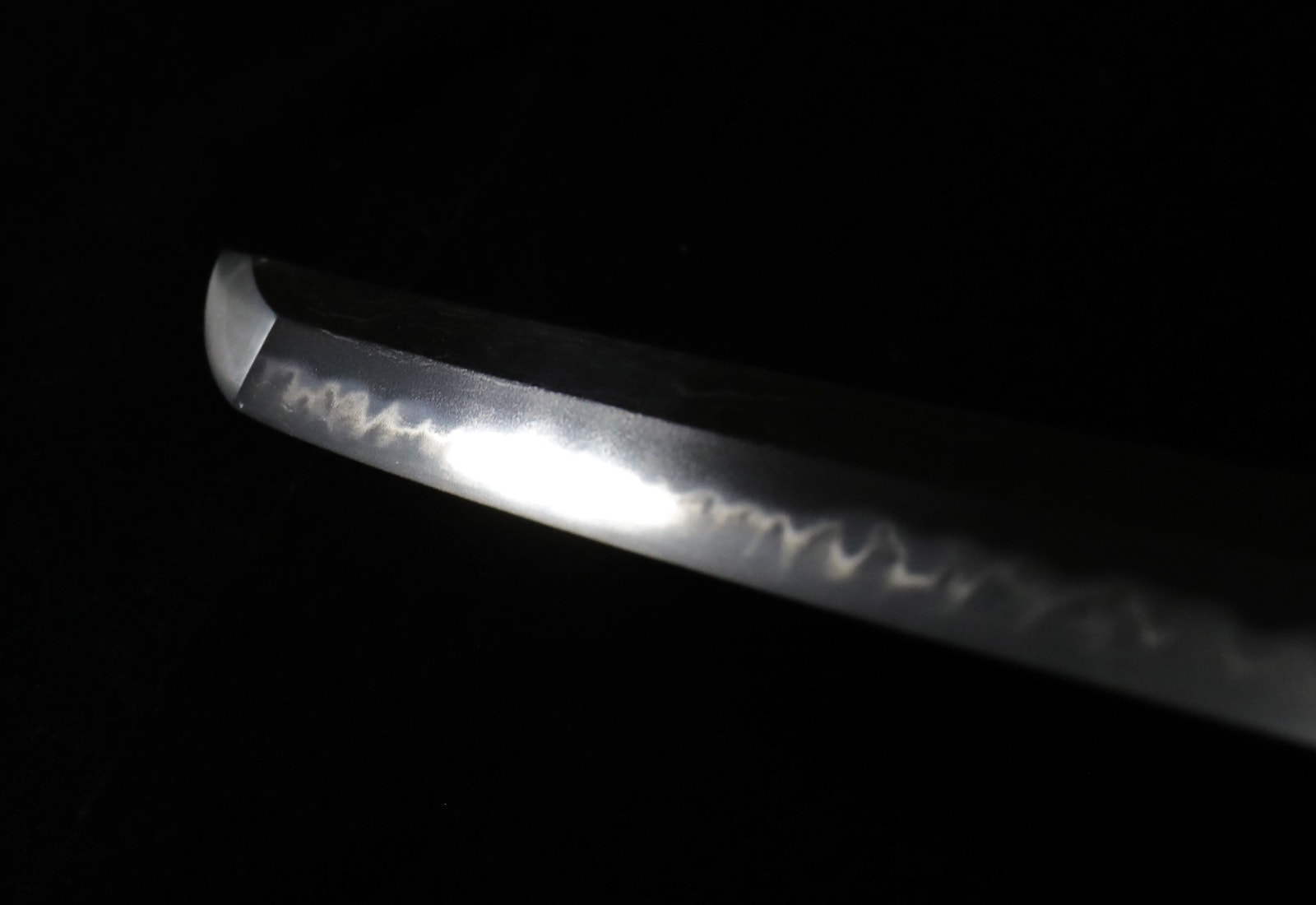Katana by Chikuzen Yoshitsugu in Edo mounts - Nihonto Art - Photo 35