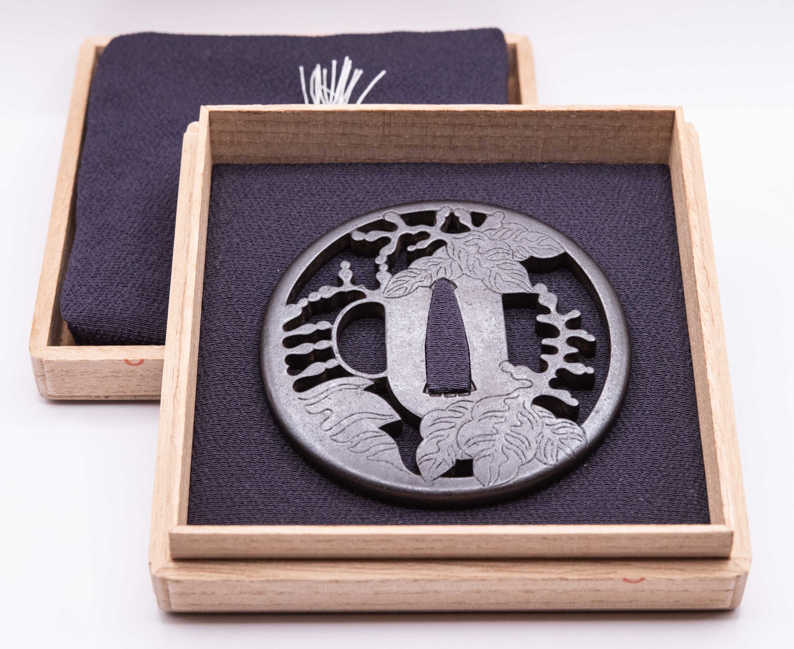 Tsuba, Hayashi Matahei, Kiri - Photo 3