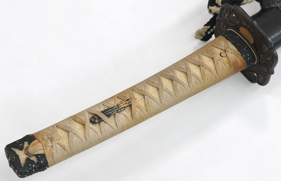 無銘 備州住長船祐光（豪華な七曜紋三ツ割六つ山紋付糸巻太刀拵付） Den Bishuju Osafune Sukemitsu - Photo 27