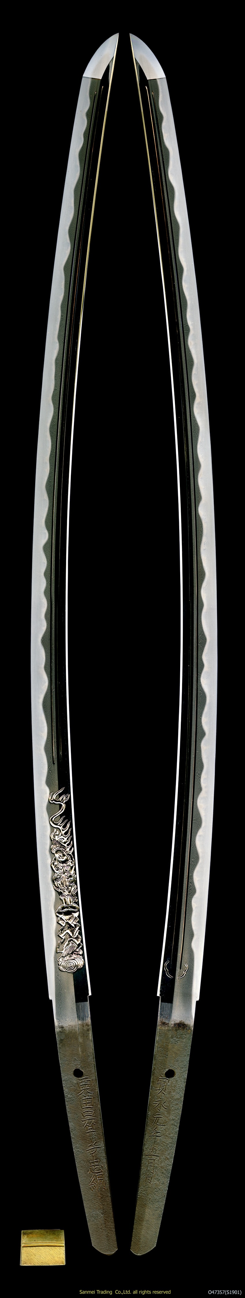 O47357(S1901) Katana signed Awataguchi I'kkanshi TADATSUNA In the 5th month of Hōei 1st with) Black Ro-iro lacquered scabbard Uchikatana Koshirae - Photo 4