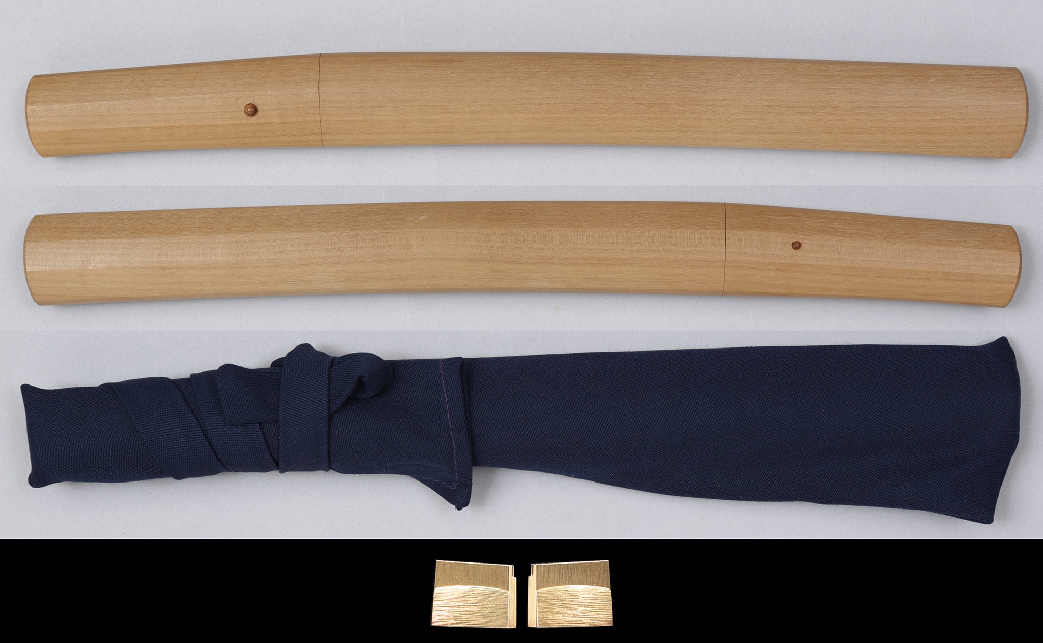 短刀 白鞘入り 拵付き - Photo 2