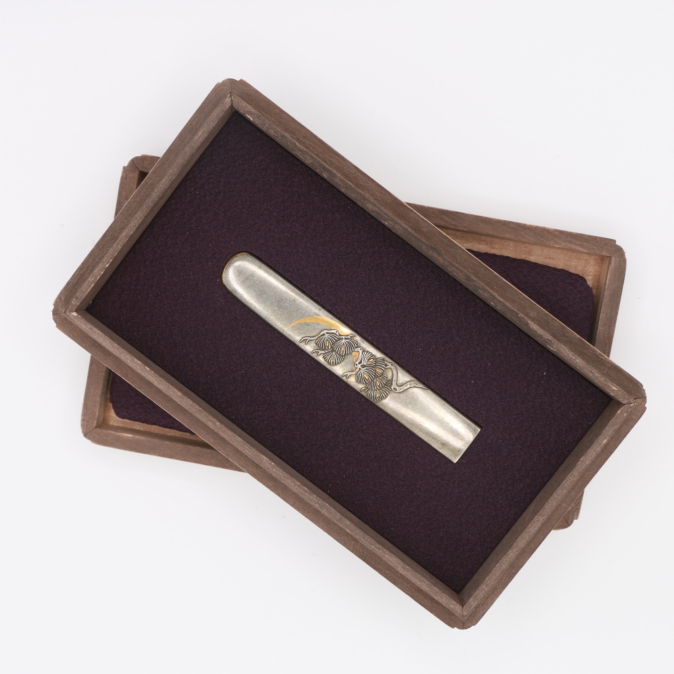 Kozuka - Tokuho - by Tsuchiya School - Pine and Moon Design by Yoshichika