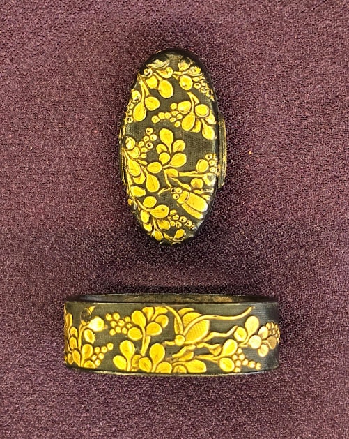 GC31 mino Bug and leaves fuchi kashira