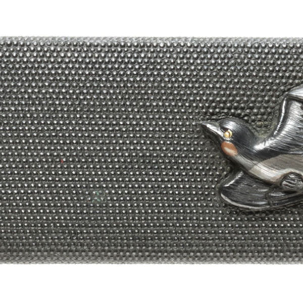 Kozuka - Hozon - by Yanagawa School - Swallow Design, Signed Harushige (Kao)