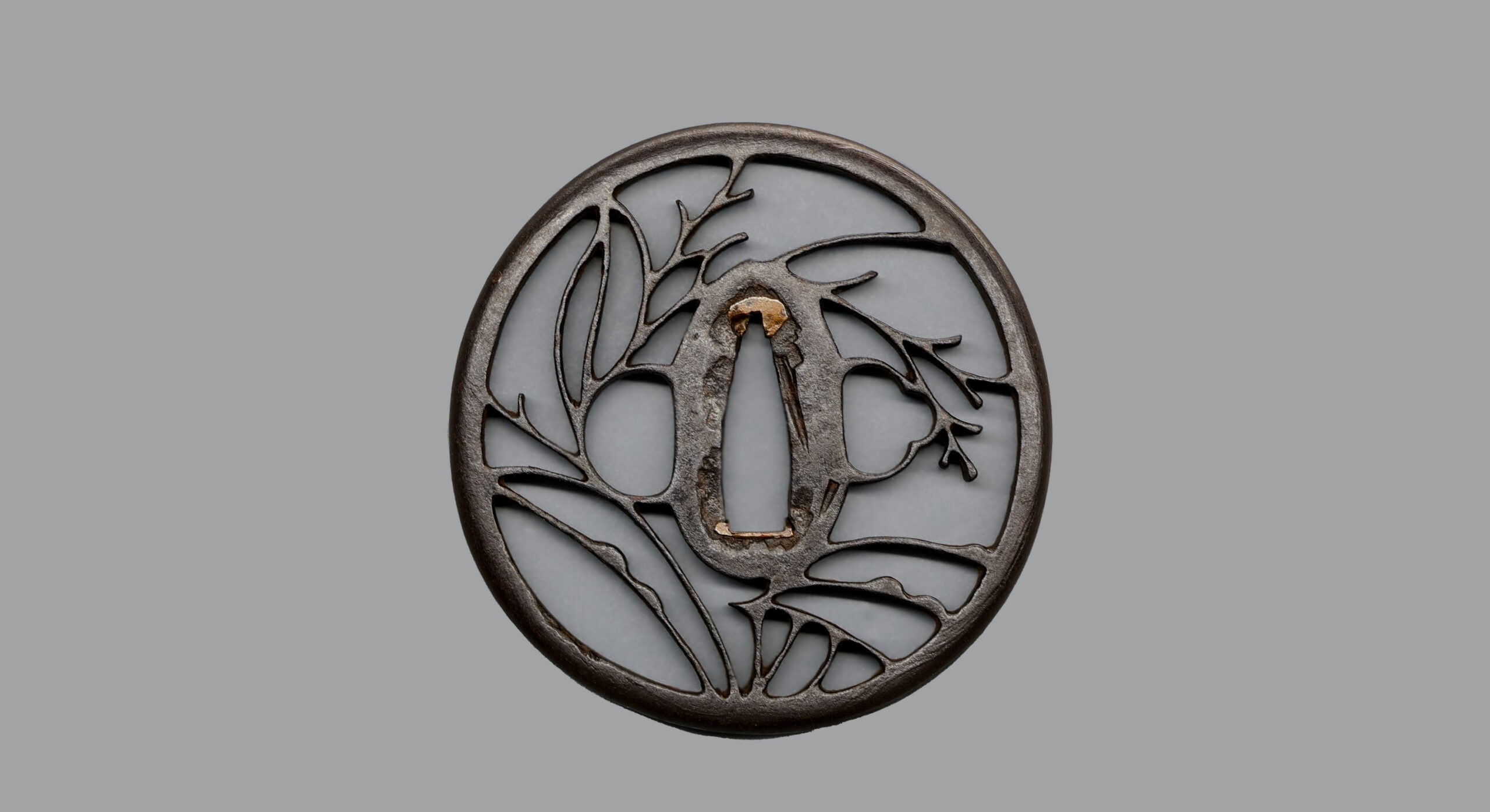 Tsuba - Tokuho - by Akasaka Tadamasa - 2nd Gen. Akasaka Tadamasa - Reeds Sukashi