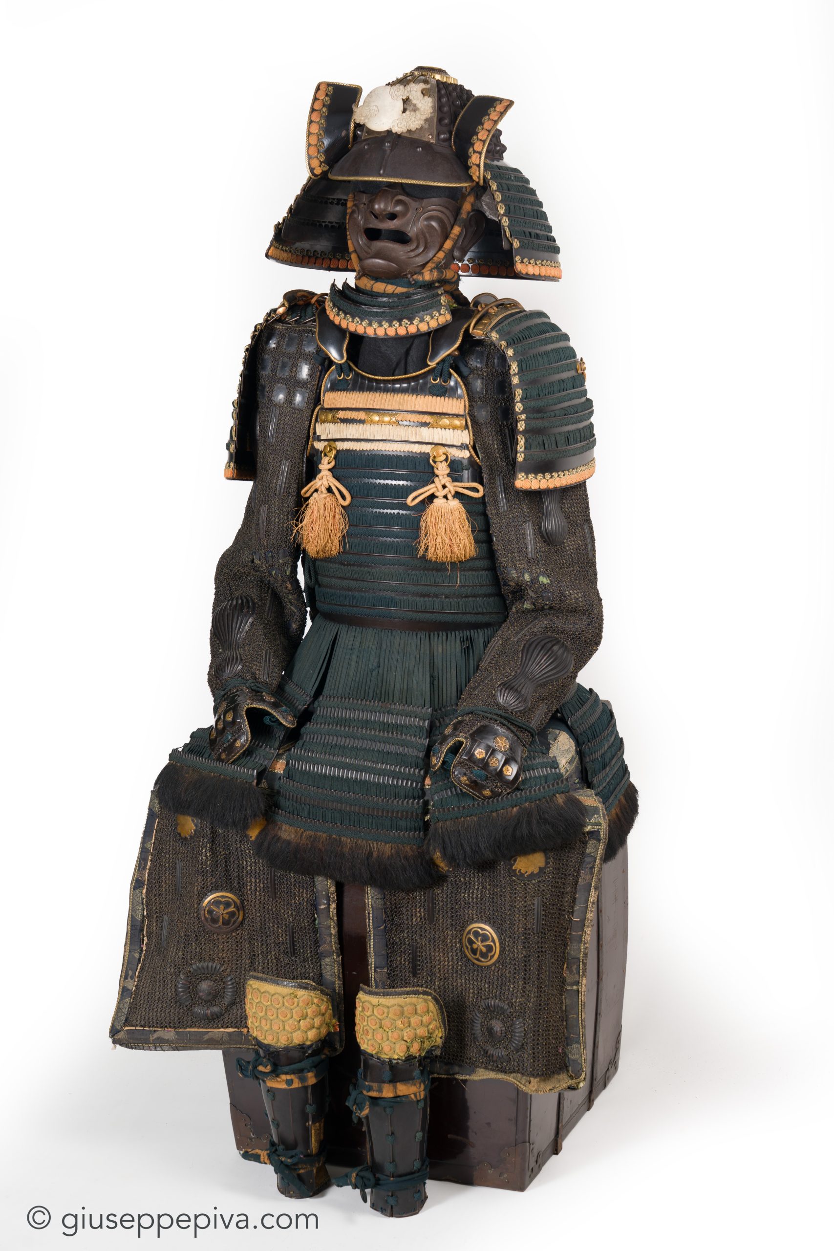 Armor - Ita-kozane-dō Tosei Gusoku – Samurai armor, mid Edo period