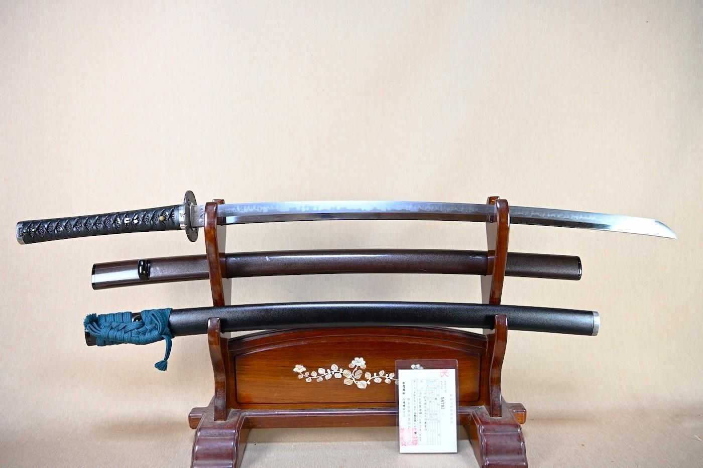 【ほぼ新作刀】「赤松太郎兼幸」72.1cm 、鑑賞に・居合・試斬刀として!!!