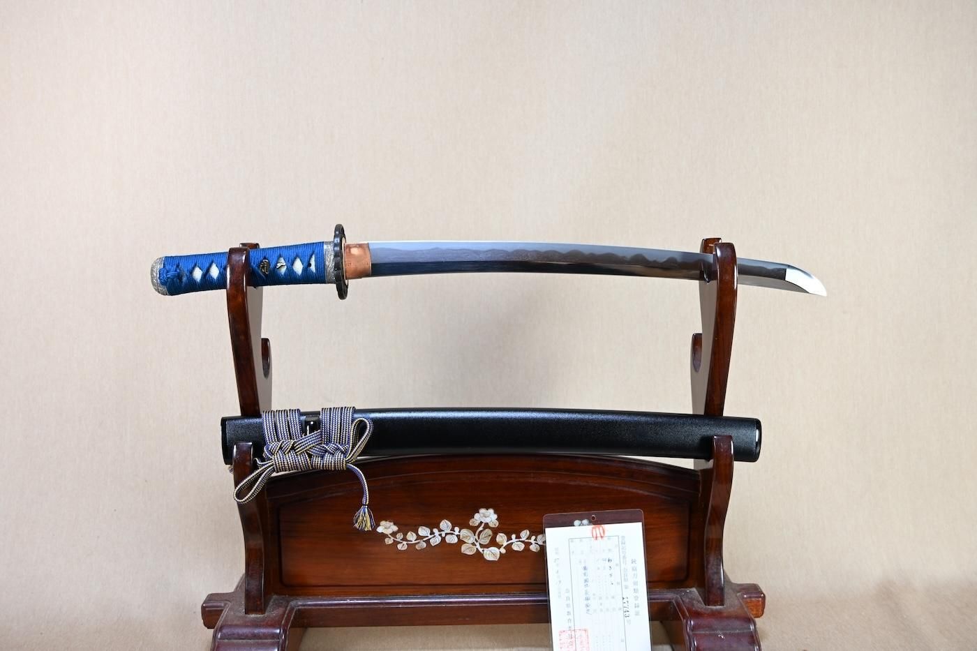 【研ぎ上がり・斬れ味抜群、拵新調、「利刀作り」の希少な一振り】「祐定」43.5cm 、鑑賞に・居合・試斬刀として!!!