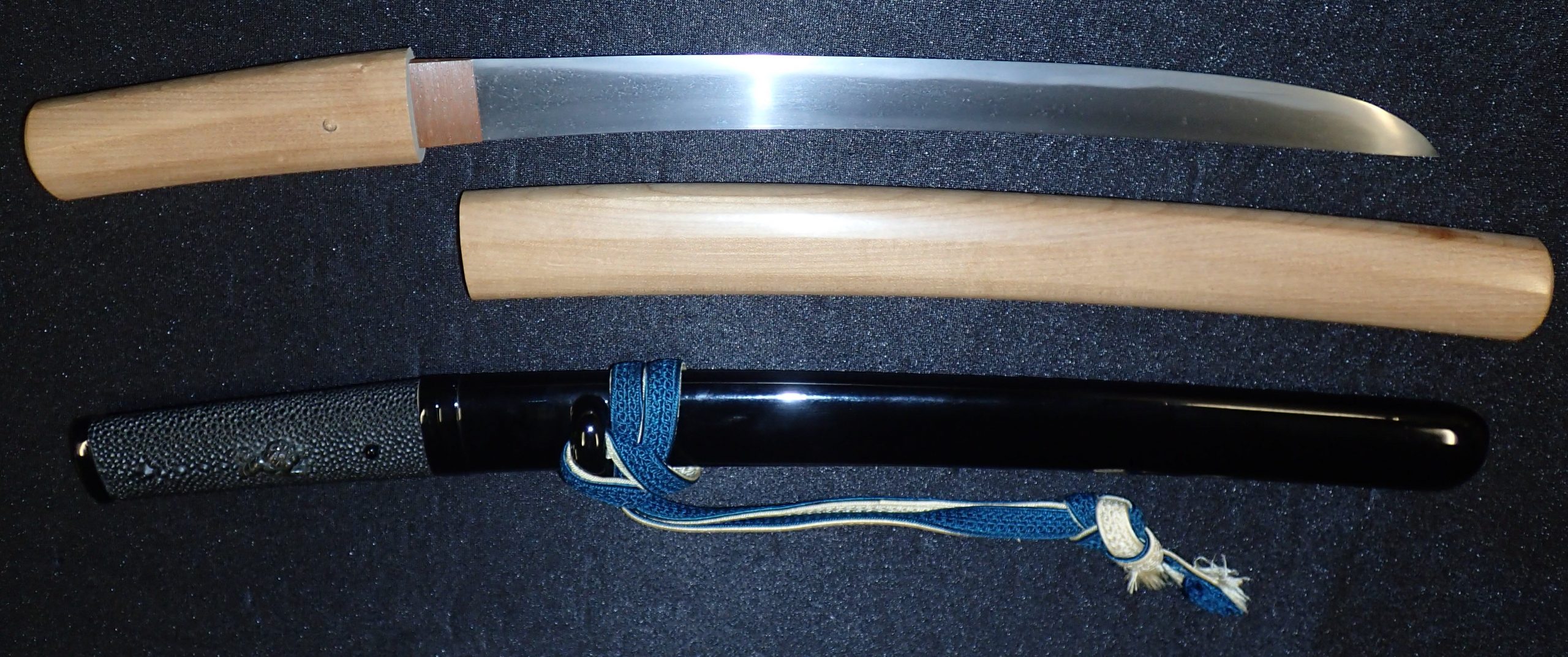 Koto Fuyuhiro Otanto Wakizashi mounted in Aikuchi Koshirae NBTHK Hozon Certificate