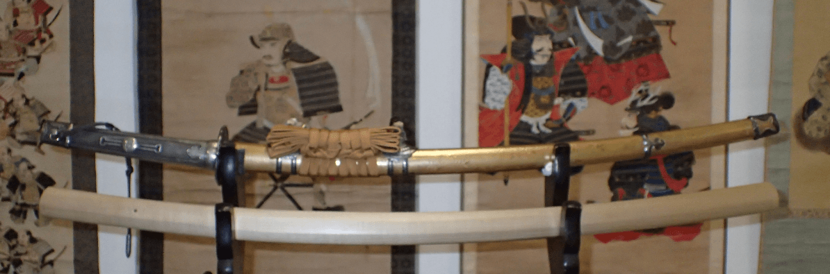Koto Kamakura Ayanokoji Katana mounted in Kenuki Tachi koshirae with Tokubetsu Hozon Certificate