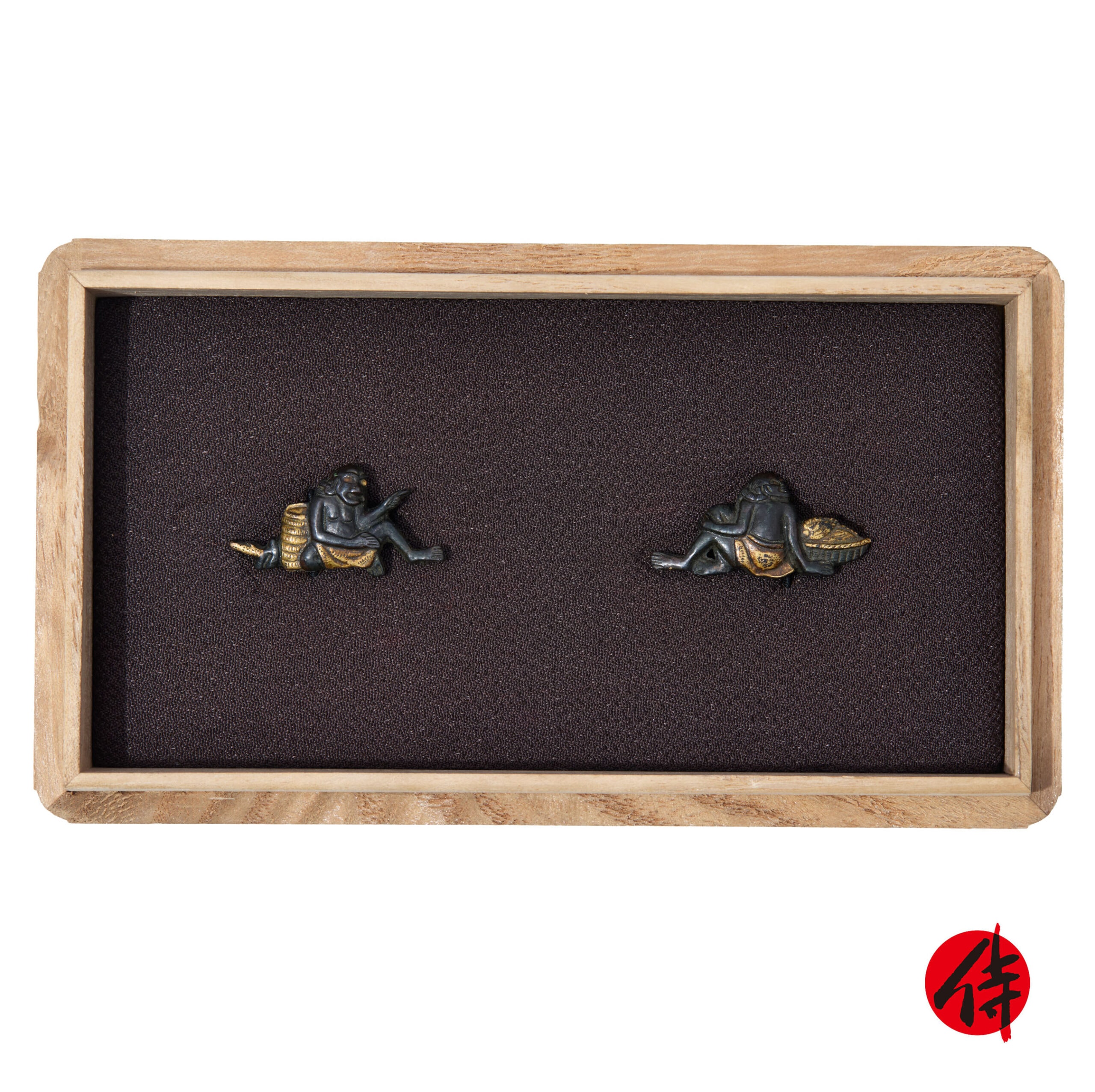 Mid Edo period antique Menuki for Samurai Sword (M-68)