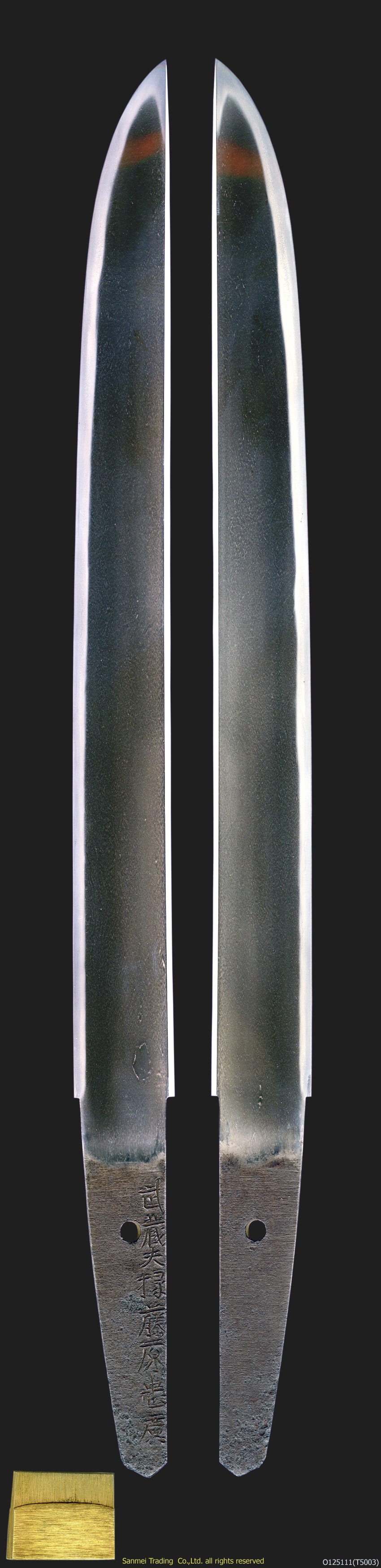 Tanto - Tokuho - by Hizen Tadayoshi - Tanto signed Musashi Daijo Fujiwara TADAHIRO with Black Ro-iro lacquered scabbard Aikuchi-style Tanto Koshirae