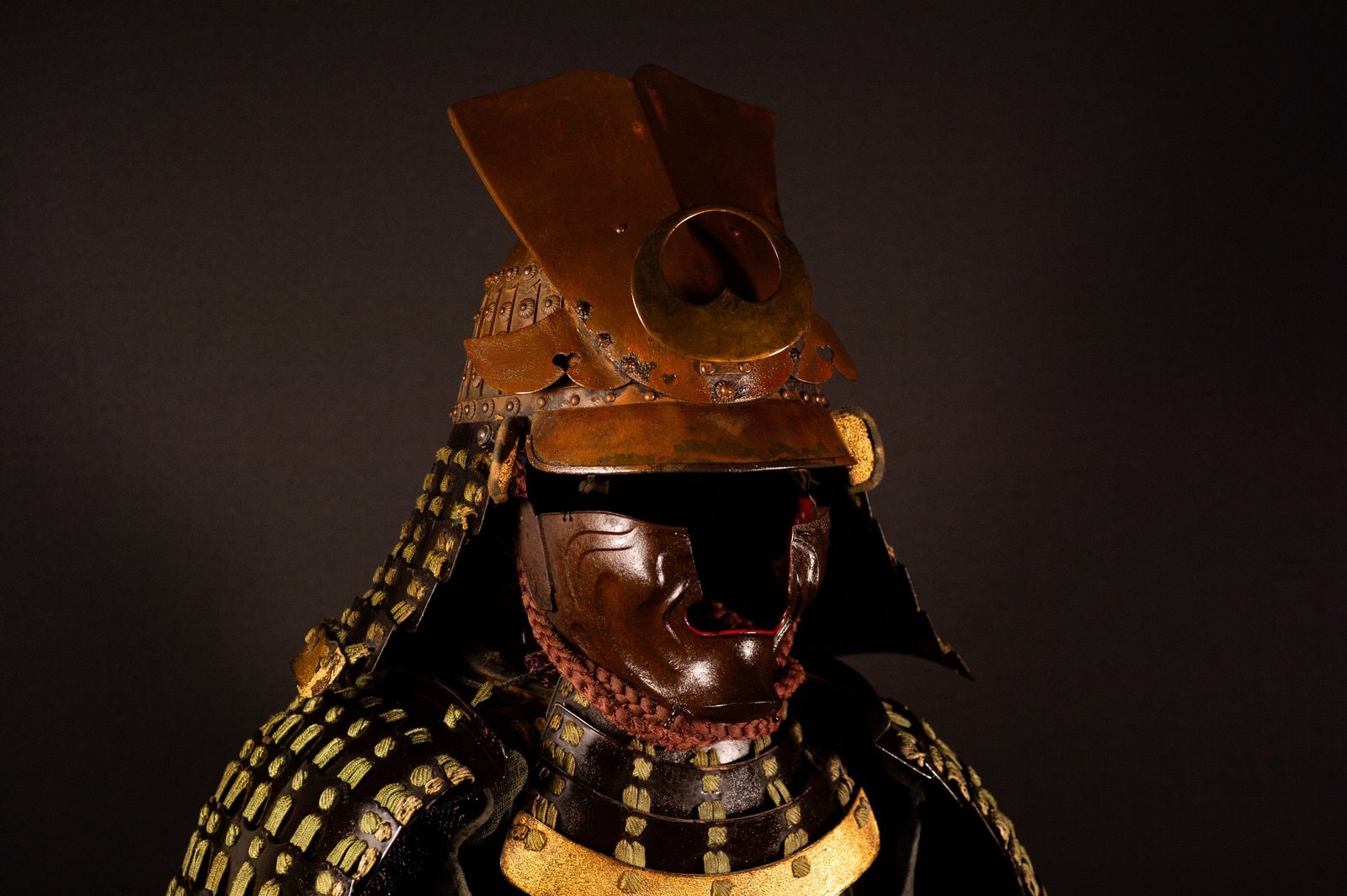 Mid-Edo Samurai Gusoku – Complete Japanese Armor Set