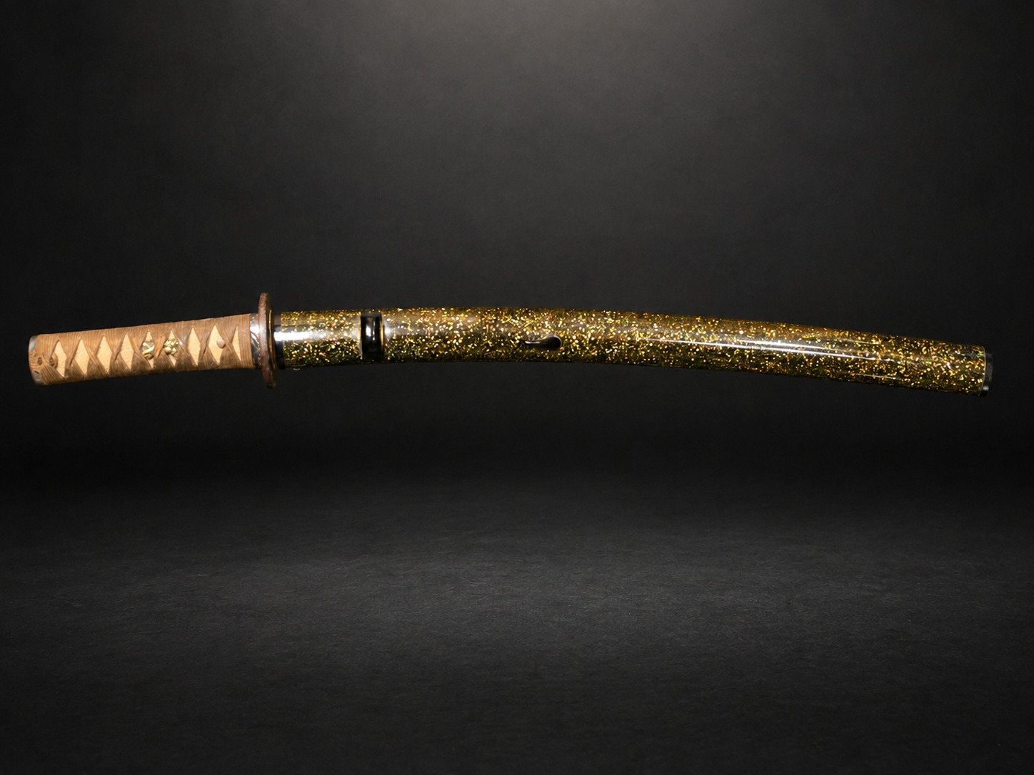 Edo Period Koshirae with Gold-Flecked Lacquer Saya