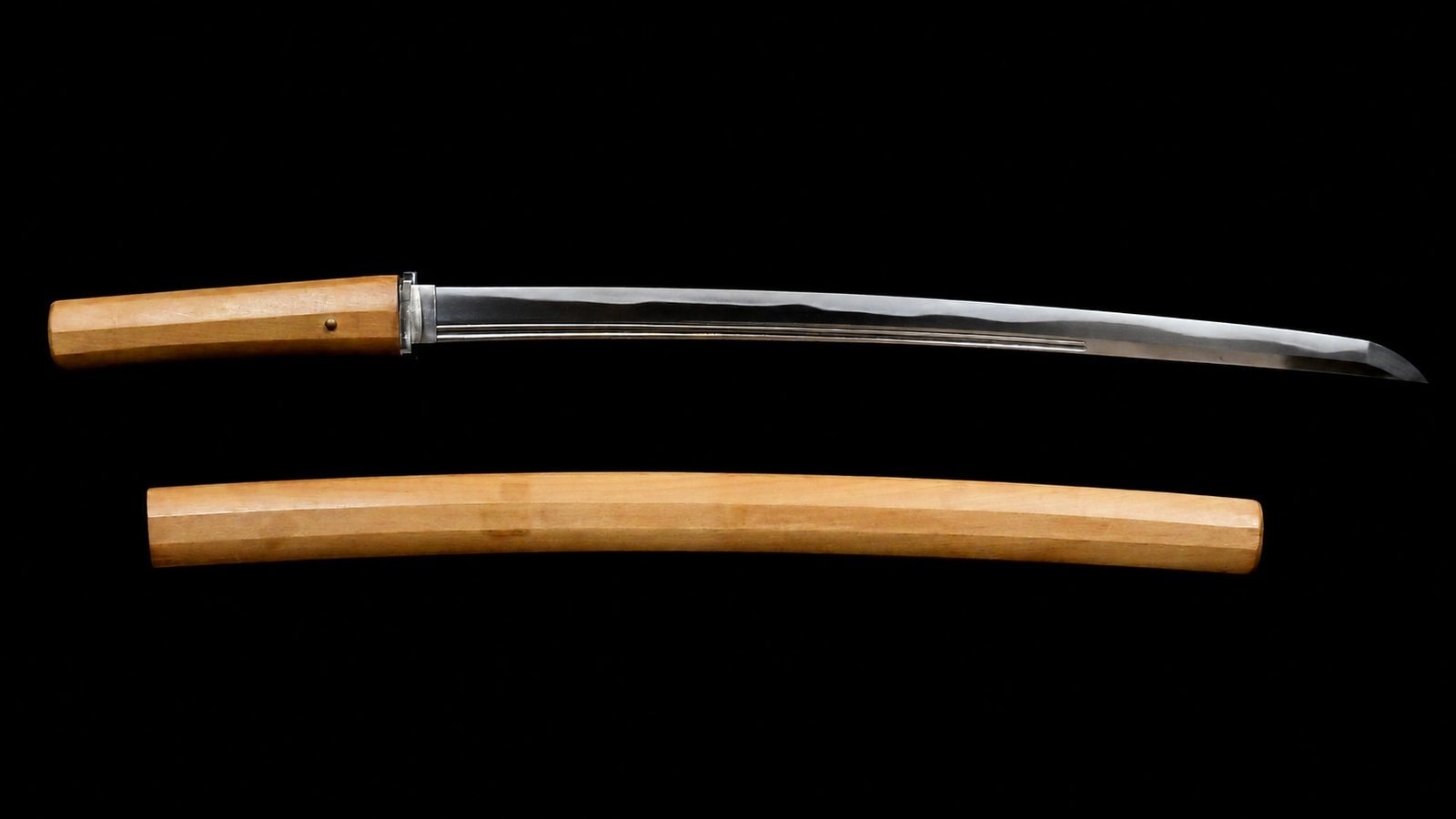 Wakizashi - by Mizuta Kunishige - Wakizashi Signed Bitchū Mizuta Kunishige – Sōshū-Influenced Gunome-Midare