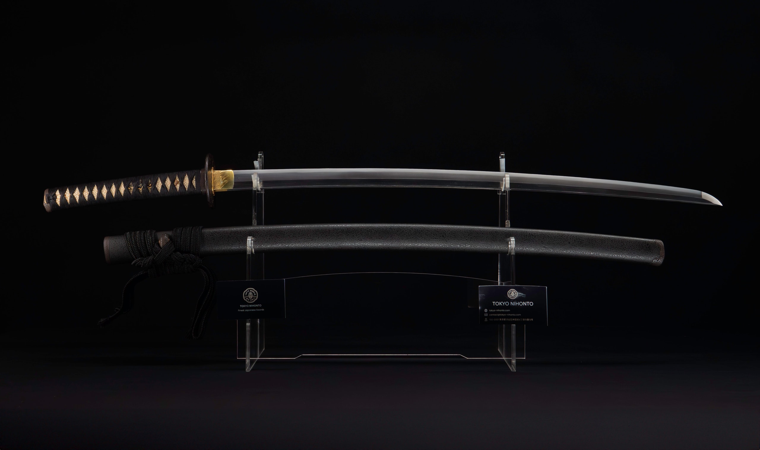Antique Japanese Katana by Tango no Kami Fujiwara Kanemichi with Imperial Kikumon, Suguha Hamon and Gold-Inlaid Tsuba - NBTHK Hozon