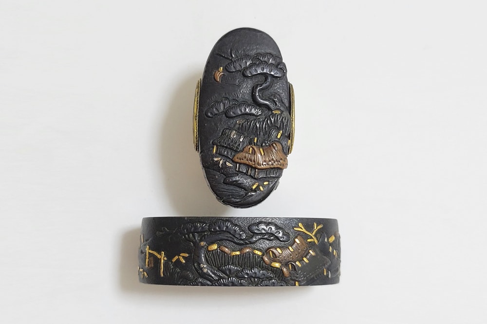 Fuchi-Kashira - Hozon - by Nara Munetoshi - Fuchi-Kashira: Riverside Country House Design by Nara Munetoshi
