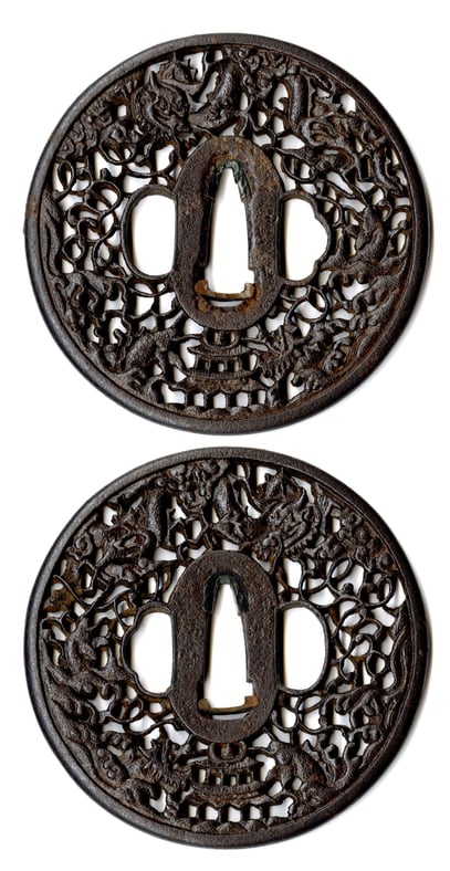 Tsuba - Hozon - Mumei Nanban - Ryugu Sukashi-zu