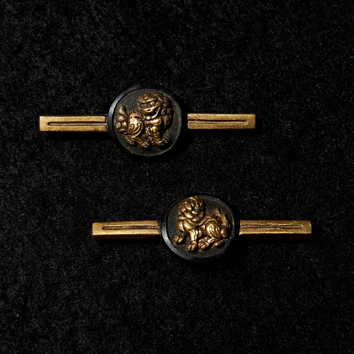 04-208 樋定規丸紋獅子図 目貫 京金具師